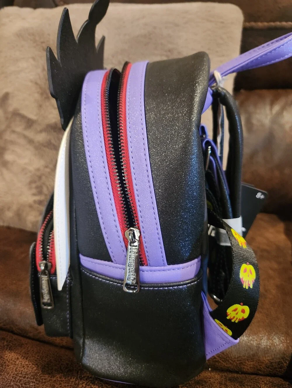 Disney Loungefly Villains Scene Evil Queen Apple Mini Backpack, NWT